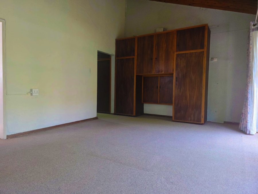 4 Bedroom Property for Sale in Van Der Hoff Park North West